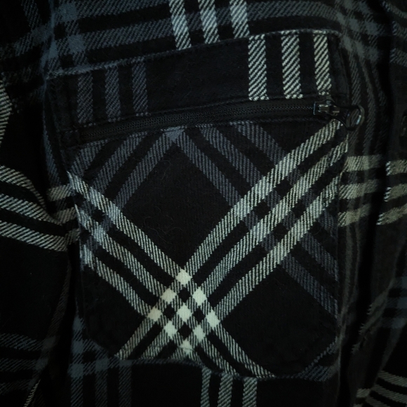 Adidas Women's Button down black & white plaid long sleeve 100% cotton - Picture 3 of 9